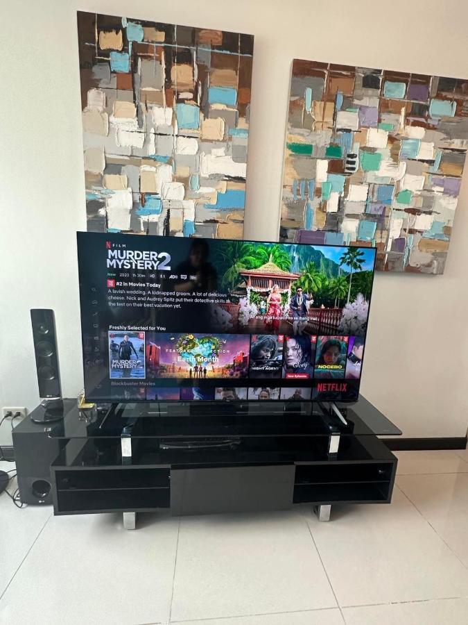 Suites De Marina Manila With Netflix Eksteriør billede