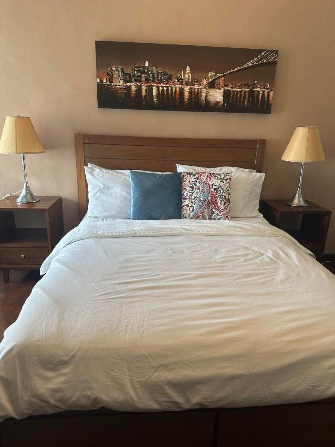Suites De Marina Manila With Netflix Eksteriør billede