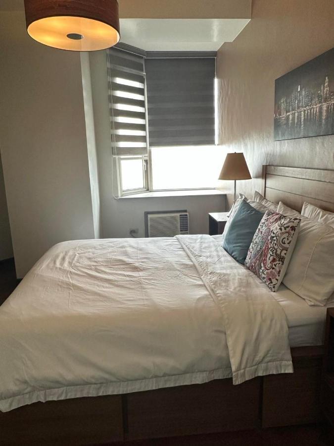 Suites De Marina Manila With Netflix Eksteriør billede